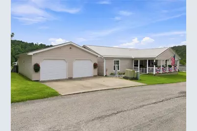 429 Evans, Donegal, PA 15628 - Photo 1