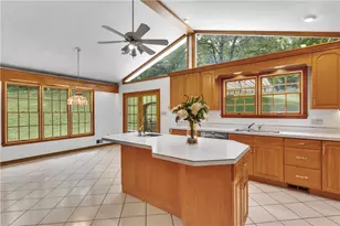 2965 E Elfinwild Rd, Hampton, PA 15101 - Photo 7