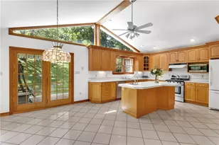 2965 E Elfinwild Rd, Hampton, PA 15101 - Photo 3