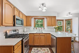 102 Jarod Dr, Moon/Crescent Twp, PA 15108 - Photo 15