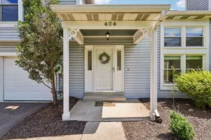 404 Chandler Pl, Pittsburgh, PA 15212 - Photo 3