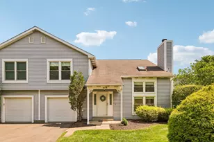 404 Chandler Pl, Pittsburgh, PA 15212 - Photo 1
