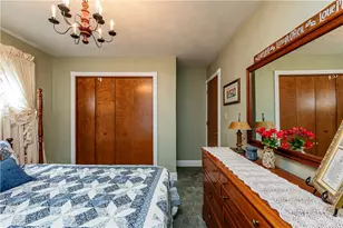 265 Iowa St, Hempfield Township, PA 15601 - Photo 19