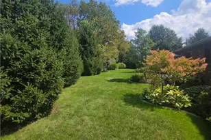 265 Iowa St, Hempfield Township, PA 15601 - Photo 7