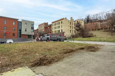 2106 5th Ave, Pittsburgh, PA 15219 - Photo 3