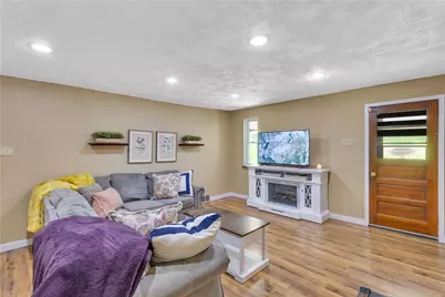 28 Petermans Lane, Pittsburgh, PA 15235 - Photo 9
