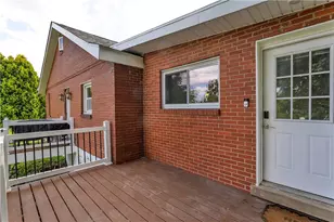 28 Petermans Ln, Pittsburgh, PA 15235 - Photo 5