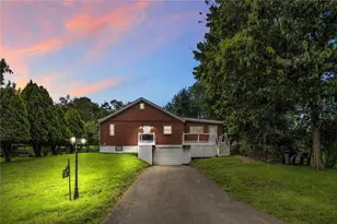28 Petermans Ln, Pittsburgh, PA 15235 - Photo 1