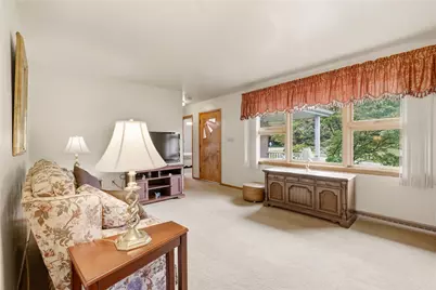 587 Flatwoods Rd, Franklin Township, PA 15486 - Photo 7