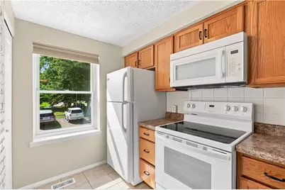 1017 Cottonwood Ct, Cranberry Township, PA 16066 - Photo 17