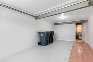 1017 Cottonwood Ct, Cranberry Township, PA 16066 - Photo 7