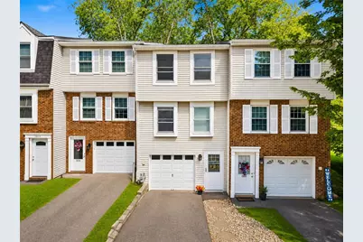 1017 Cottonwood Ct, Cranberry Township, PA 16066 - Photo 1