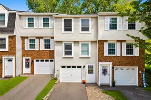 1017 Cottonwood Ct, Cranberry Township, PA 16066 - Photo 1