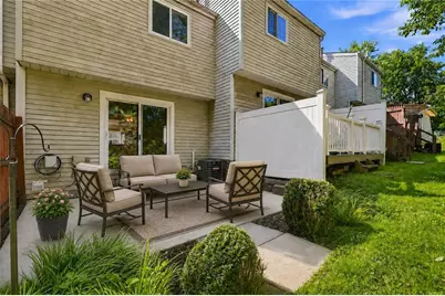 1017 Cottonwood Ct, Cranberry Township, PA 16066 - Photo 29