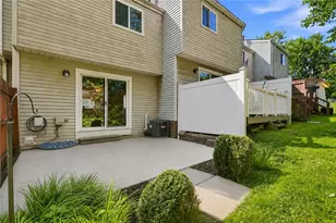 1017 Cottonwood Ct, Cranberry Township, PA 16066 - Photo 29