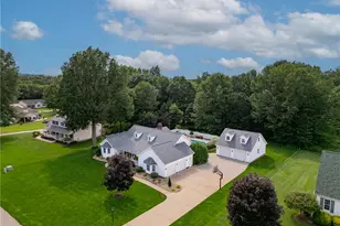 208 Arrowhead Dr, Slippery Rock, PA 16057 - Photo 5