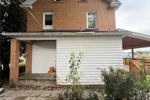 1700 Tyler St, Aliquippa, PA 15001 - Photo 29