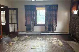 1700 Tyler St, Aliquippa, PA 15001 - Photo 19