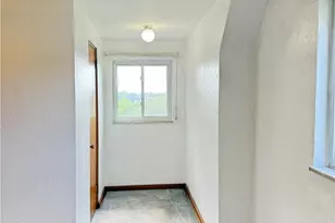4526 Stilley Rd, Pittsburgh, PA 15227 - Photo 5