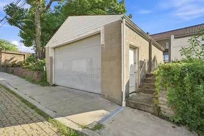 2210 Brownsville Rd, Pittsburgh, PA 15210 - Photo 23