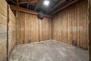 154 St Johns Church Rd, Hempfield Township, PA 15601 - Photo 25