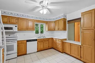 3100 Haberlein Rd, Hampton, PA 15044 - Photo 9