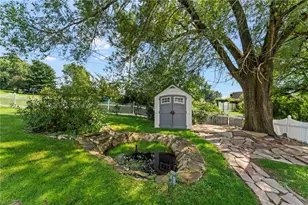 101 Beacon Light Rd, Sewickley Township, PA 15089 - Photo 5