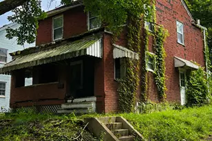 1621 Boundary St, Aliquippa, PA 15001 - Photo 1