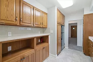 1124 Woodbourne Ave, Pittsburgh, PA 15226 - Photo 7