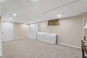 1516 Griffin Rd, Monroeville, PA 15146 - Photo 33