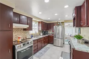 1516 Griffin Rd, Monroeville, PA 15146 - Photo 11