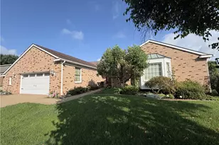 110 Chapel View Dr, Hempfield Township, PA 15601 - Photo 1