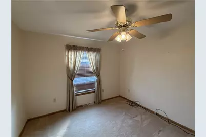 110 Chapel View Dr, Hempfield Township, PA 15601 - Photo 33