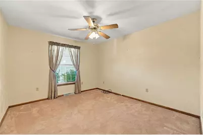 110 Chapel View Dr, Hempfield Township, PA 15601 - Photo 19