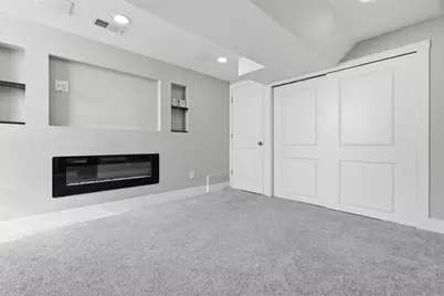 863 Middle Rd, Baldwin Twp, PA 15234 - Photo 23