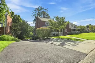 863 Middle Rd, Baldwin Twp, PA 15234 - Photo 3