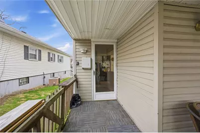 501 Camp Avenue, New Kensington, PA 15068 - Photo 9