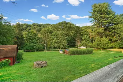 1737 Big Sewickley Creek Rd, Bell Acres, PA 15143 - Photo 5
