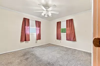 915 Clarksville Rd, Hermitage, PA 16148 - Photo 17