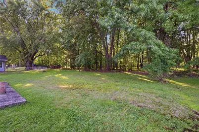 915 Clarksville Rd, Hermitage, PA 16148 - Photo 5