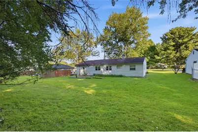915 Clarksville Rd, Hermitage, PA 16148 - Photo 3