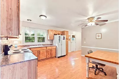 915 Clarksville Rd, Hermitage, PA 16148 - Photo 9