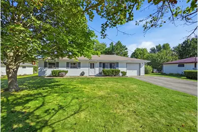 1000 Clarksville Rd, Hermitage, PA 16148 - Photo 1