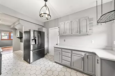 302 Jefferson St, Rochester, PA 15074 - Photo 11
