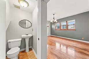 302 Jefferson St, Rochester, PA 15074 - Photo 11