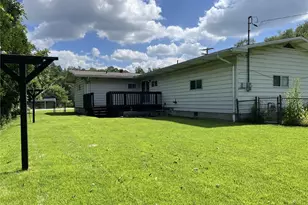 198 Keystone St, North Union Township, PA 15401 - Photo 3