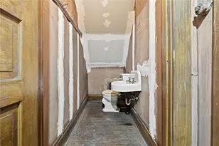 411 E 9th Ave, Homestead, PA 15120 - Photo 29