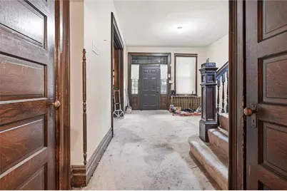 411 E 9th Ave, Munhall, PA 15120 - Photo 9