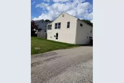 104 N 6th Street Rear, Youngwood, PA 15697 - Photo 1