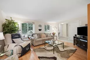 4025 Hancock Dr, Hopewell Township, PA 15001 - Photo 3
